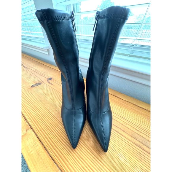 Steve Madden Shoes - Steve Madden Chunky Heel Booties/BLK/Excellent Cond!/7